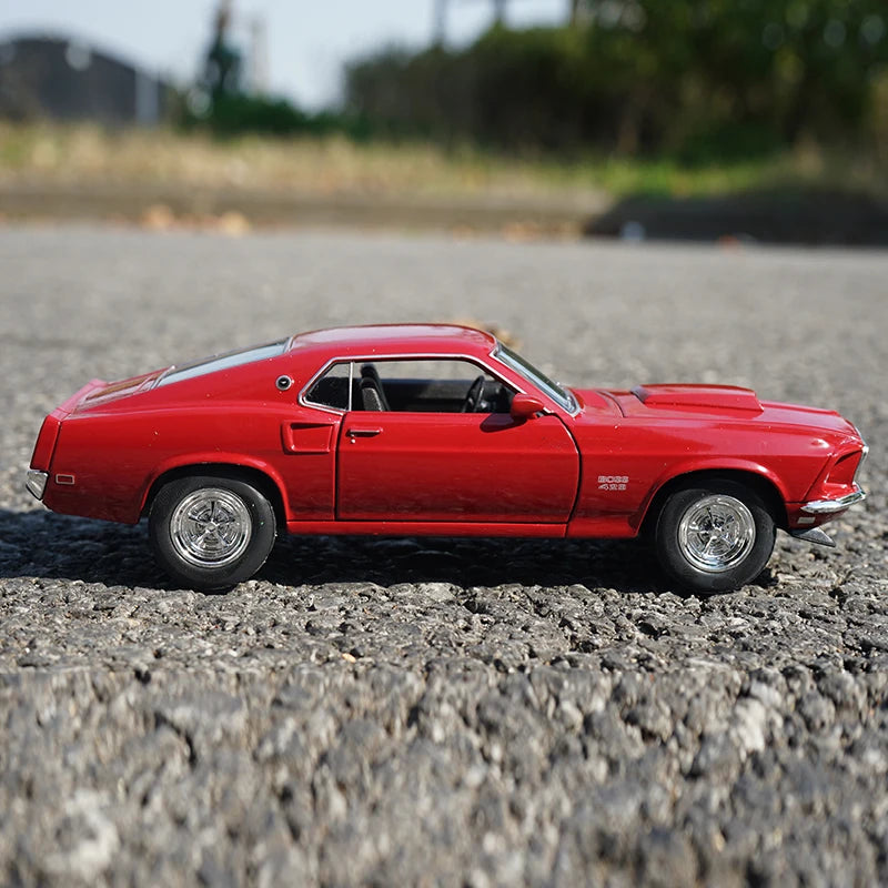 Ford Mustang Boss 429 1969 - Skala 1:24