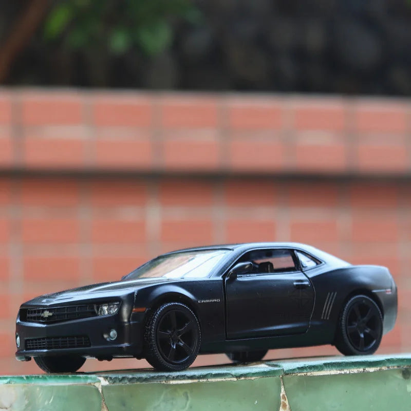 Chevrolet Camaro - Skala 1:36